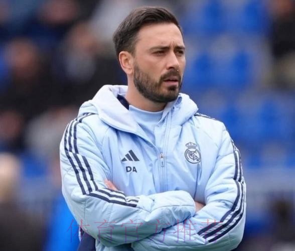 罗马诺:流浪者联系小安切洛蒂 将其视为新帅候选 罗马诺:流浪者联系小安切洛蒂 将其视为新帅候选